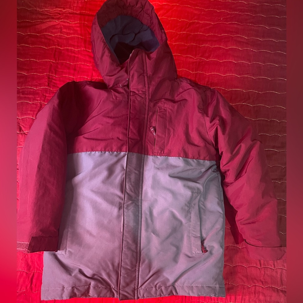 Youth hooded winter children’s place coat. With fleece zip in liner. Very warm!